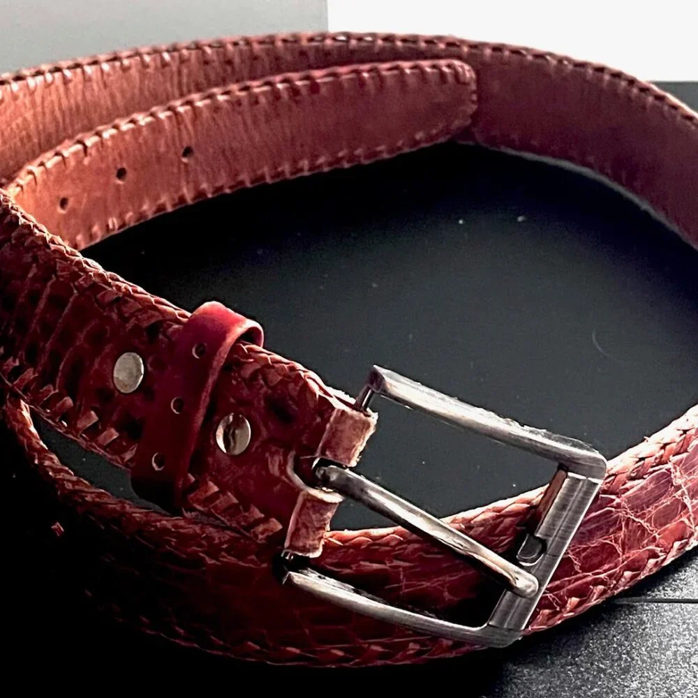 Whipstitched Horn Back Alligator Men's Belt